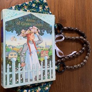 Suzabelle vintage book purse.